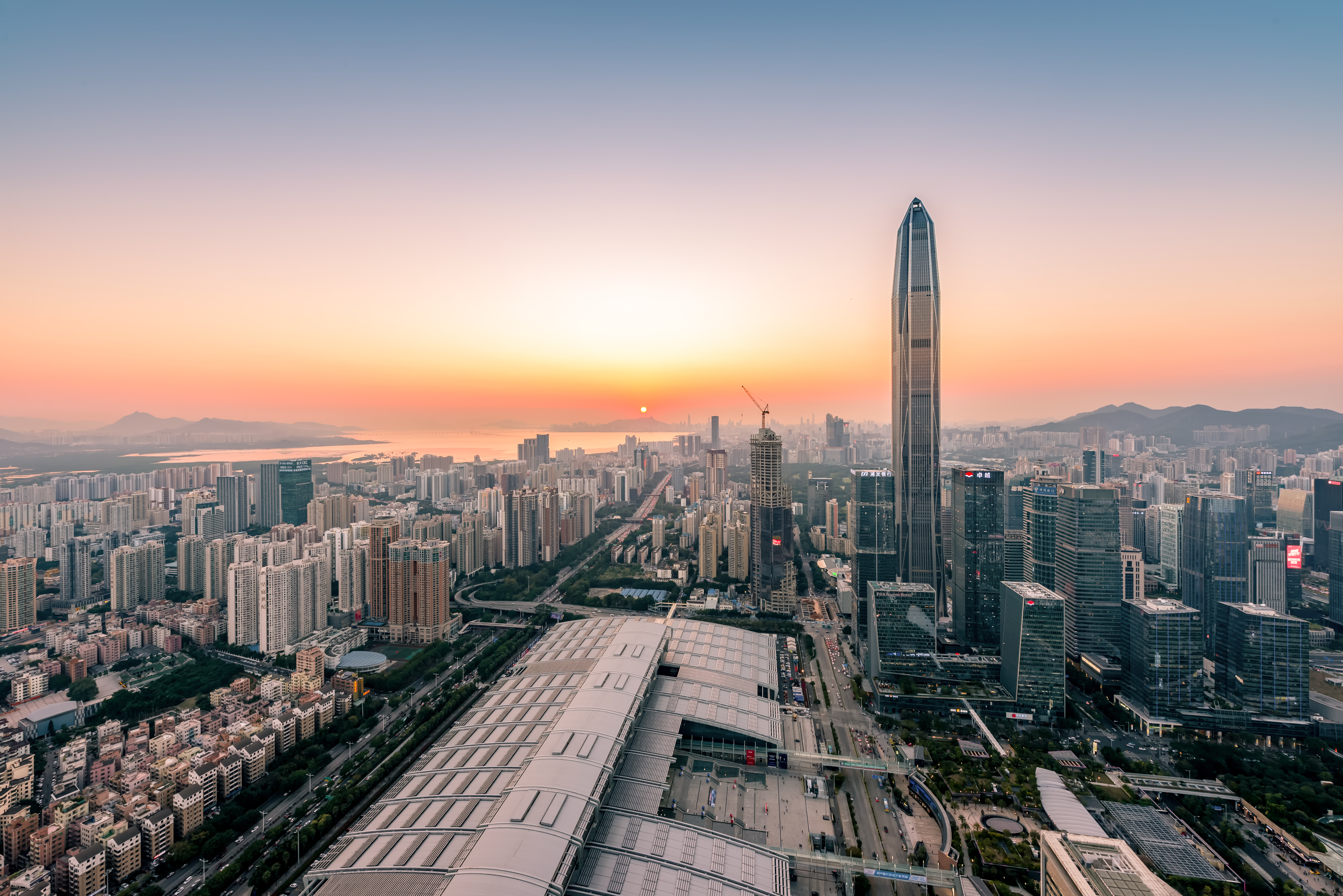 深圳商报 | 米兰·(milan)董事长兼CEO陈宁： 推动深港创新企业合作